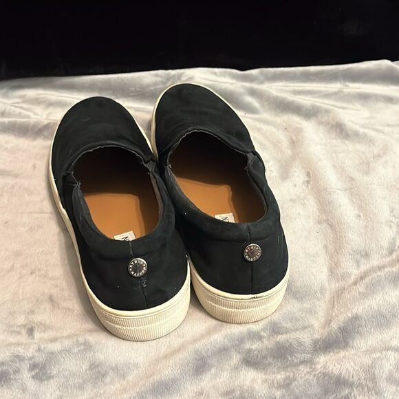 Steve Madden Gills Platform Slip-On Sneaker - Picture 4 of 9